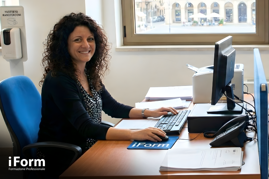 Corso di formazione specifico per la sicurezza dei lavoratori (Rischio basso) per impiegati amministrativi